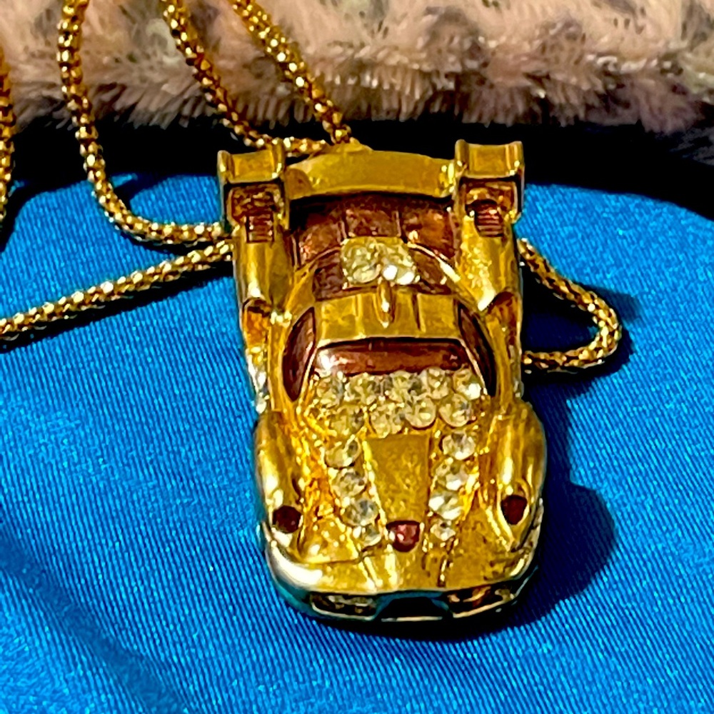 Crystal car charm necklace metallic gold BJ rare - Picture 3 of 6